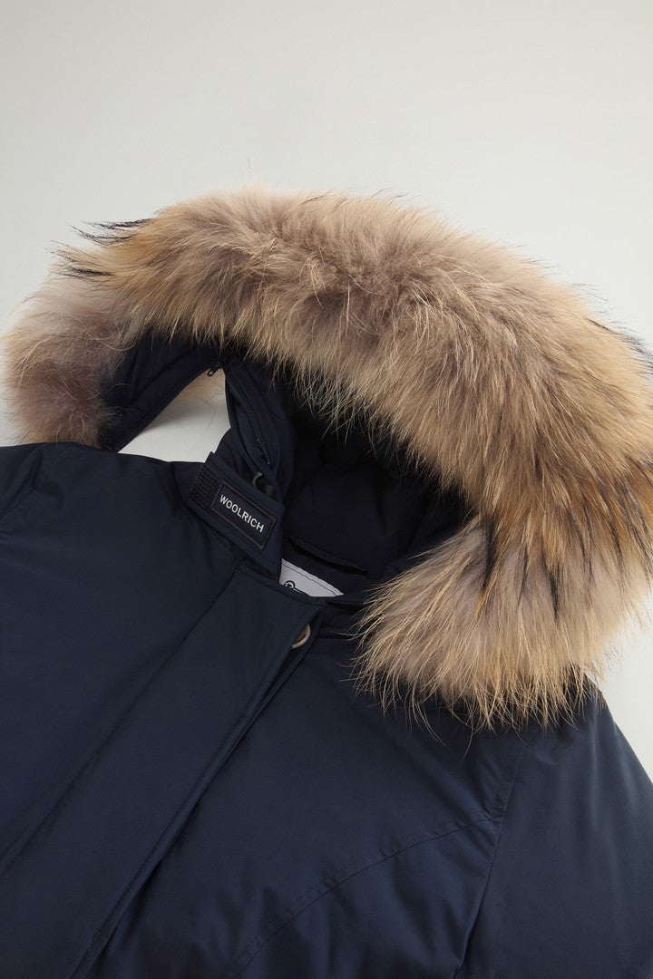 Arctic Parka in Urban Touch with Detachable Fur (Dark Green) - Detail View 5