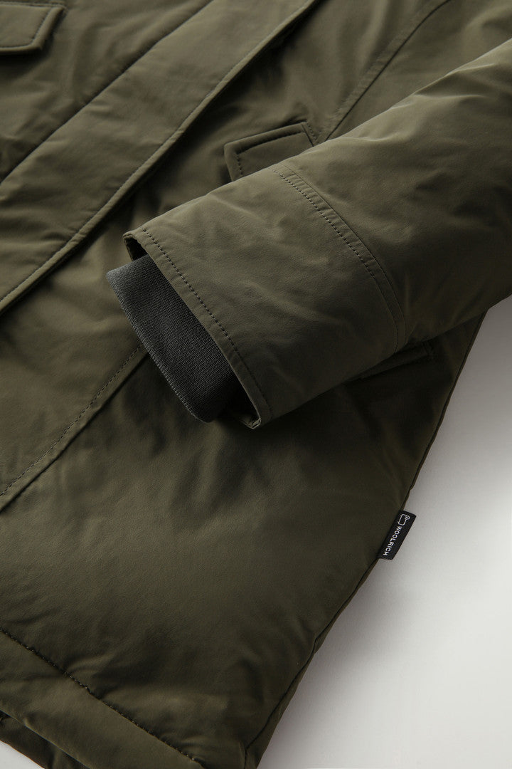 Arctic Parka in Urban Touch with Detachable Fur (Dark Green) - Detail View 8