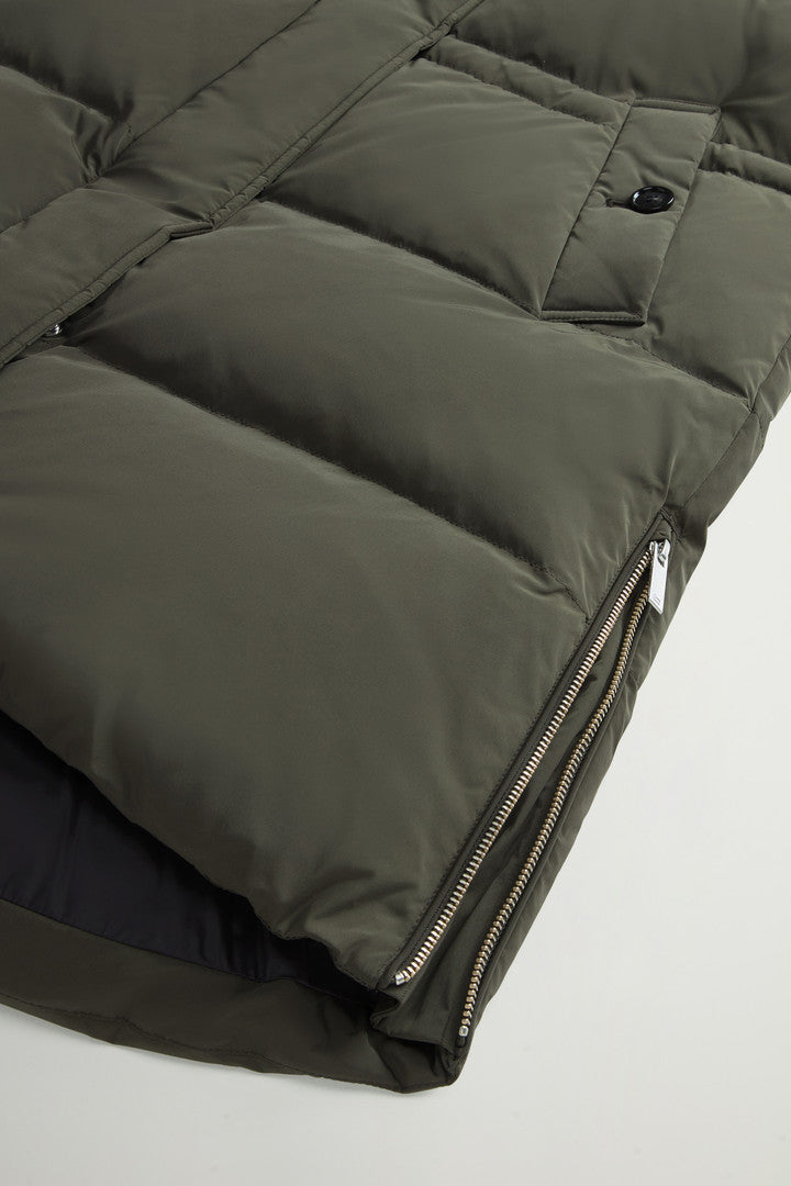Hooded Alsea Down Jacket in Stretch Nylon (Black) - Detail View 9
