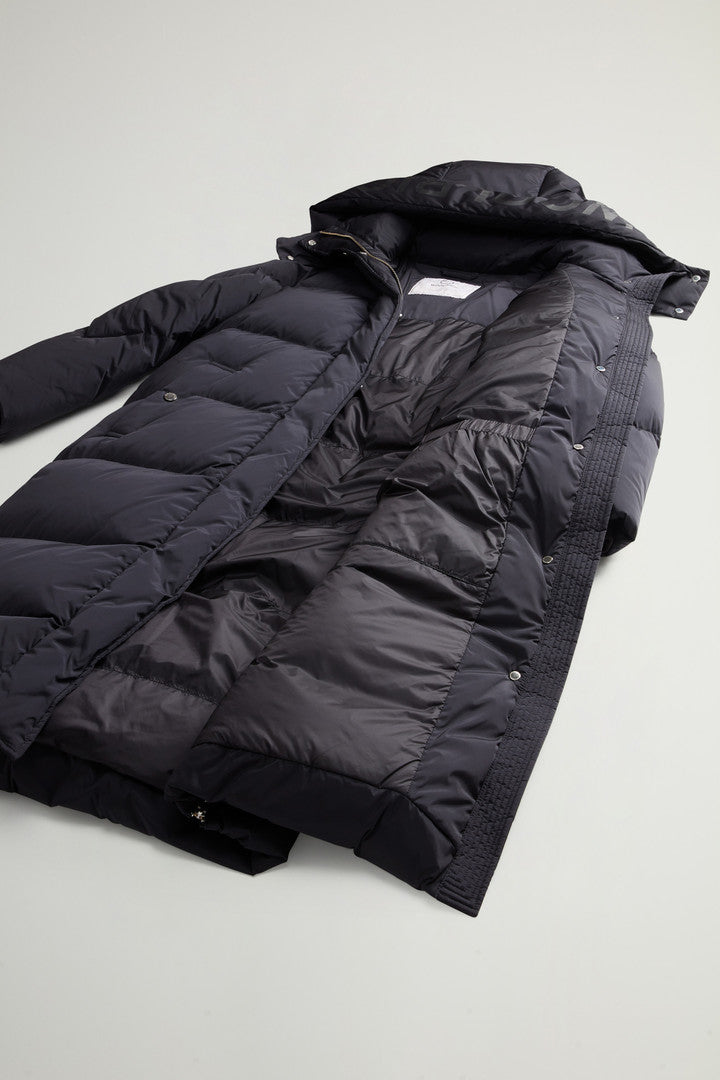 Aurora Long Parka in Stretch Nylon (Dark Green) - Detail View 9