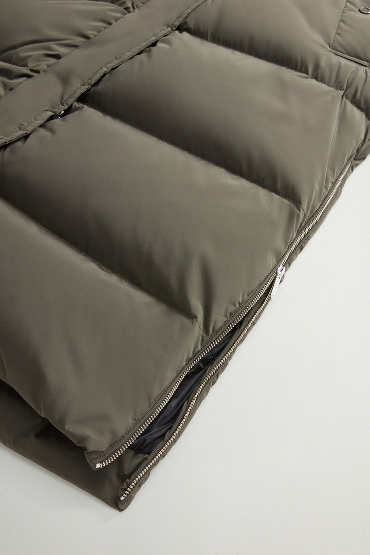 Aurora Long Parka in Stretch Nylon (Dark Green) - Detail View 10