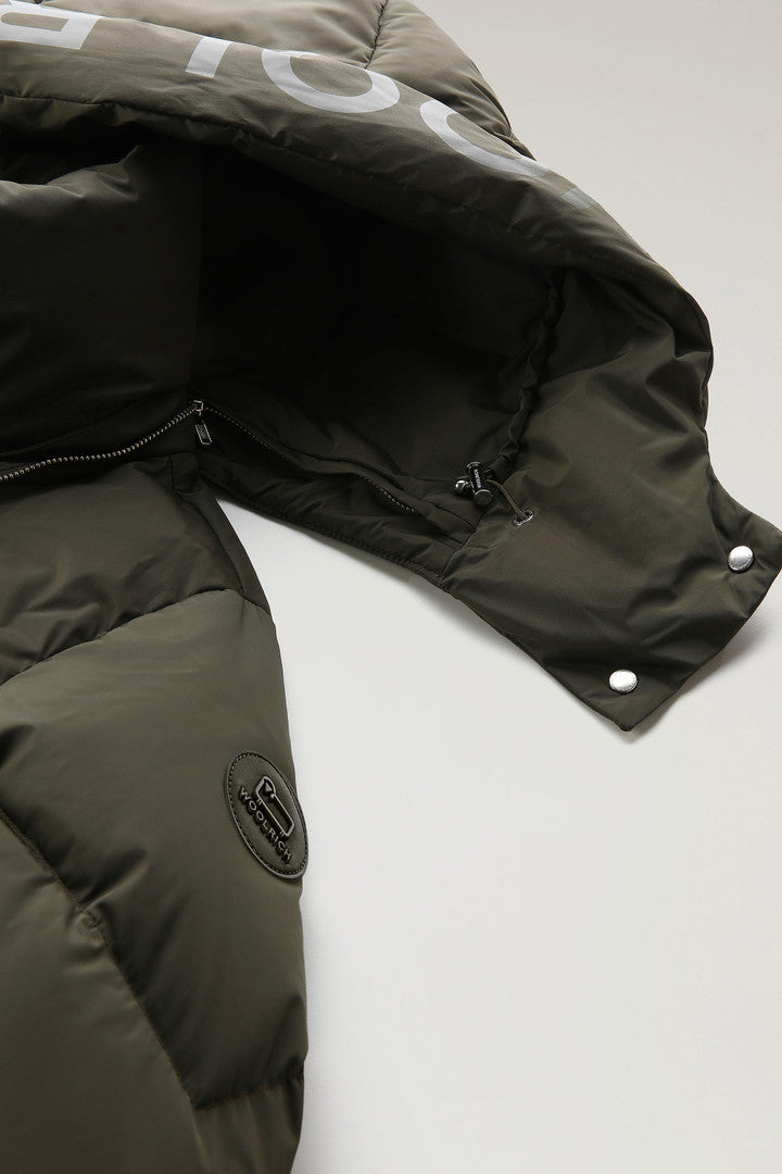 Aurora Long Parka in Stretch Nylon (Black) - Detail View 7