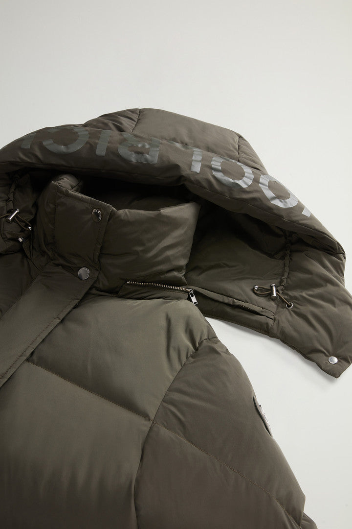 Aurora Long Parka in Stretch Nylon (Dark Green) - Detail View 7
