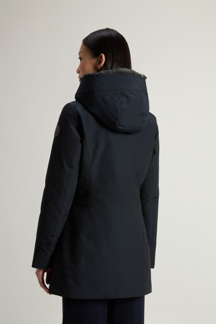 Boulder Parka in Ramar Cloth with Hood and Detachable Faux Fur Trim (Dark Navy) - Detail View 2