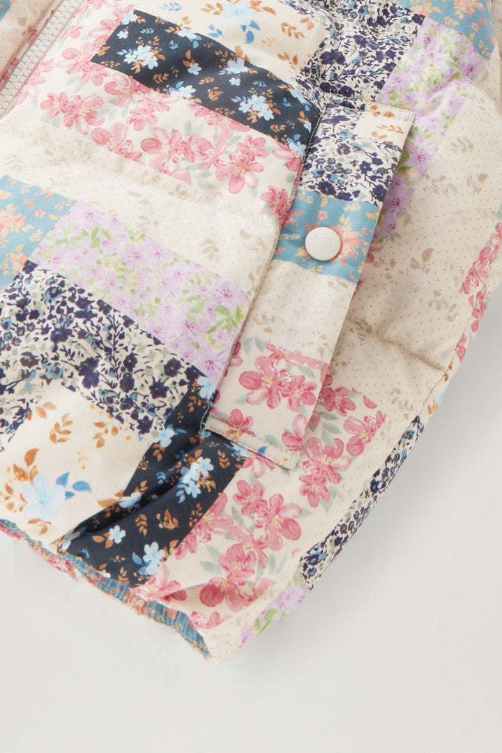 Pennsylvania Quilted Vest with Patchwork Print (Cream Patchwork) - Detail View 3