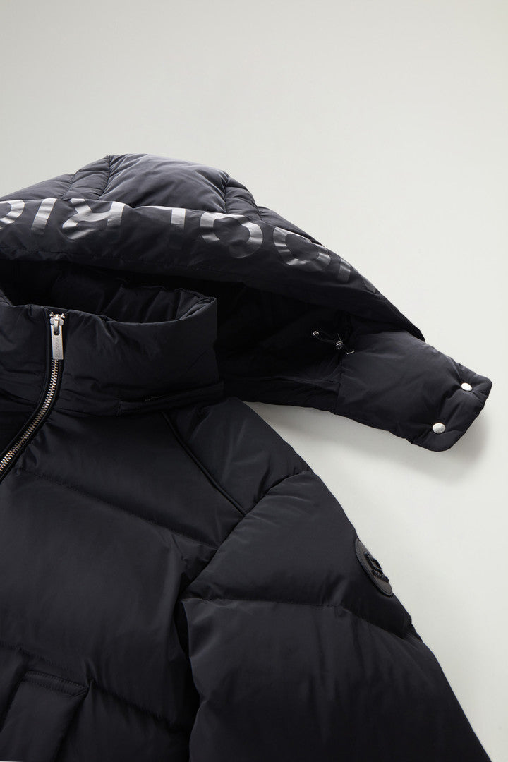 Short Alsea Down Jacket in Stretch Nylon with Detachable Hood (Black) - Detail View 6