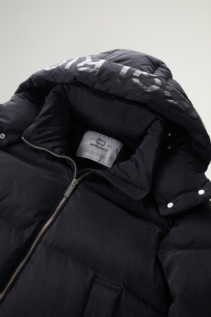 Short Alsea Down Jacket in Stretch Nylon with Detachable Hood (Black) - Detail View 5