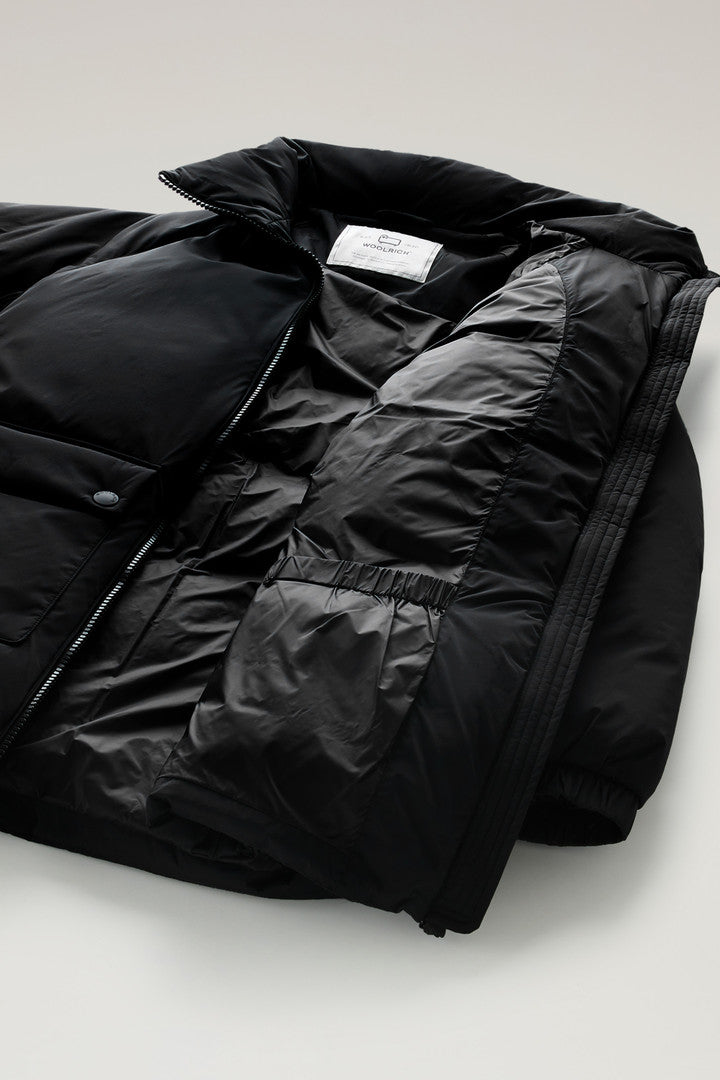 Alsea Down Jacket in Stretch Nylon (Black) - Detail View 5