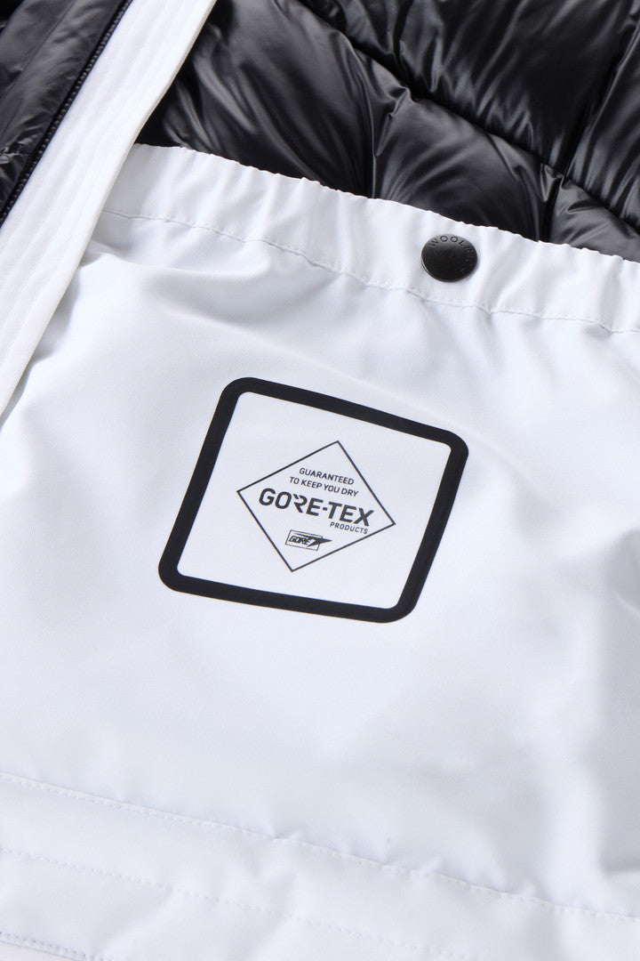 Waterproof High-Tech Parka in GORE-TEX (Natural White) - Detail View 5