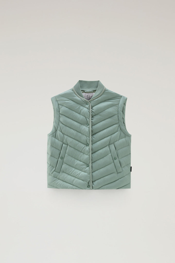 Microfiber Vest with Chevron Quilting (Black) - Detail View 1