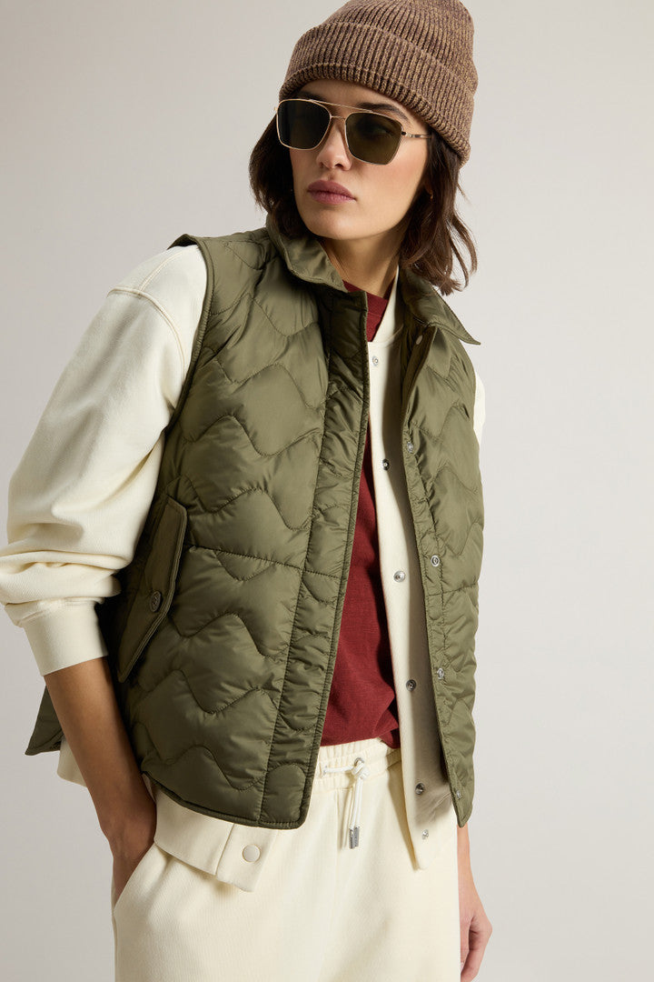 Quilted Microfiber Heritage Vest (Greenstone) - Detail View 3