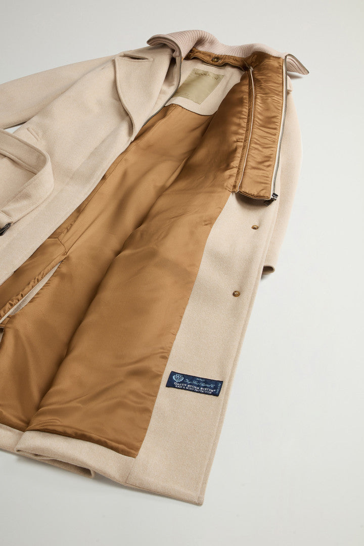 Coat in Pure Virgin Italian Wool Crafted Using a Loro Piana Fabric (Oxford Tan) - Detail View 8