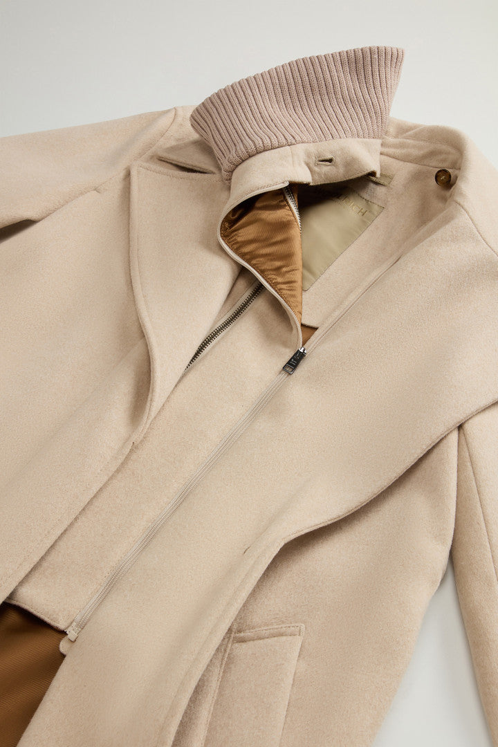 Coat in Pure Virgin Italian Wool Crafted Using a Loro Piana Fabric (Oxford Tan) - Detail View 7