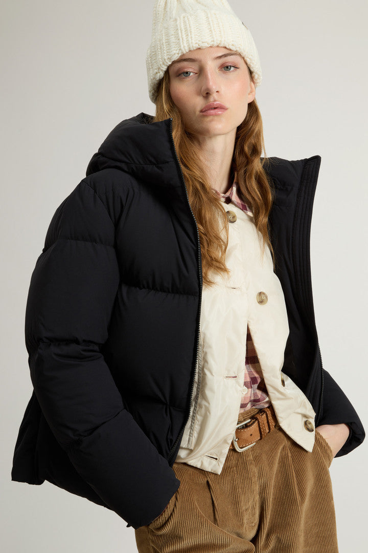 Cloud Down Jacket in Stretch Nylon with Matte Finish (Black) - Detail View 4