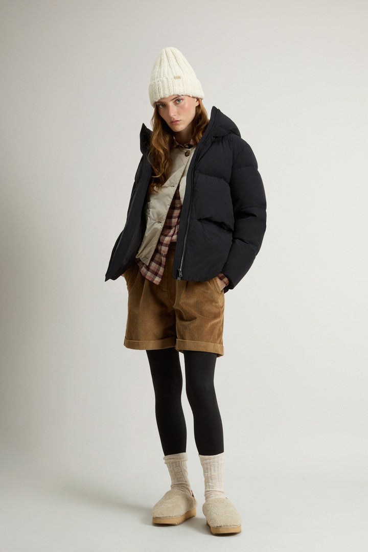 Cloud Down Jacket in Stretch Nylon with Matte Finish (Black) - Detail View 2
