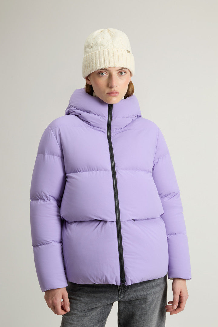 Cloud Down Jacket in Stretch Nylon with Matte Finish (Chinois Green) - Main View