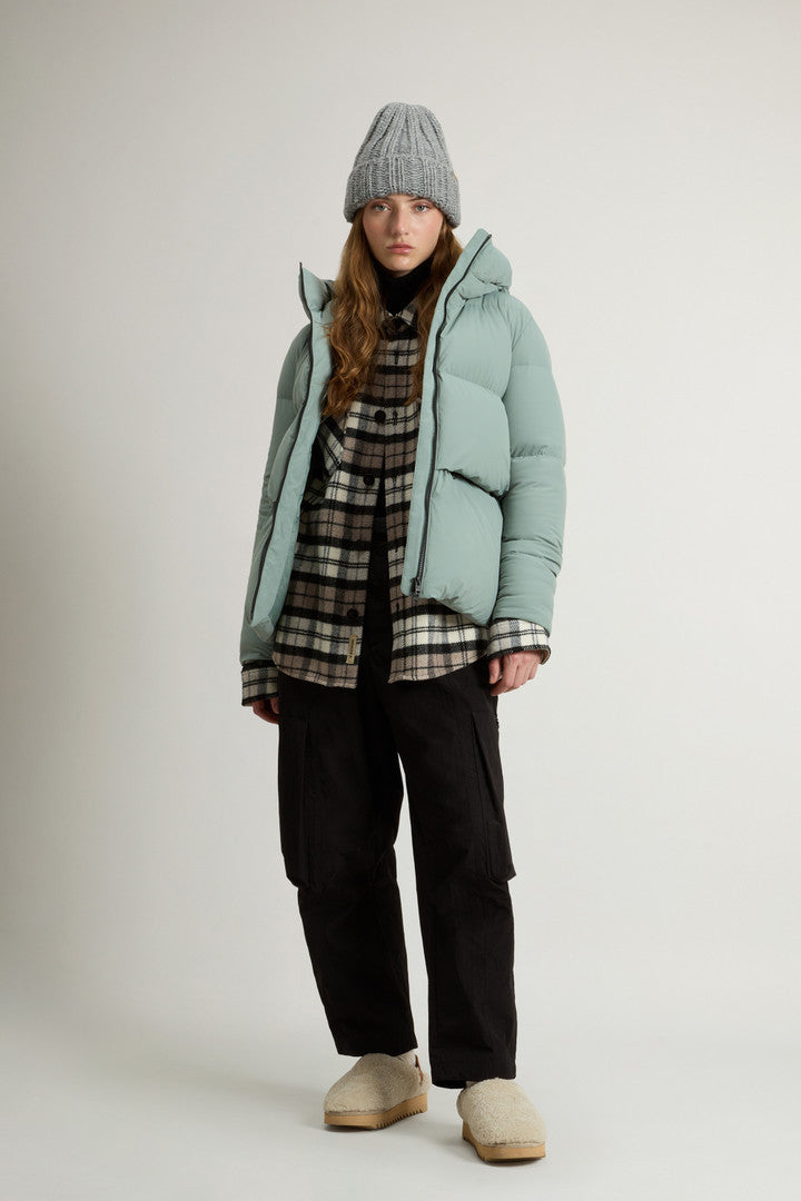 Cloud Down Jacket in Stretch Nylon with Matte Finish (Chinois Green) - Detail View 1