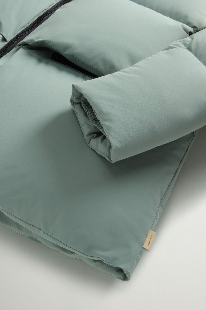 Cloud Down Jacket in Stretch Nylon with Matte Finish (Chinois Green) - Detail View 7