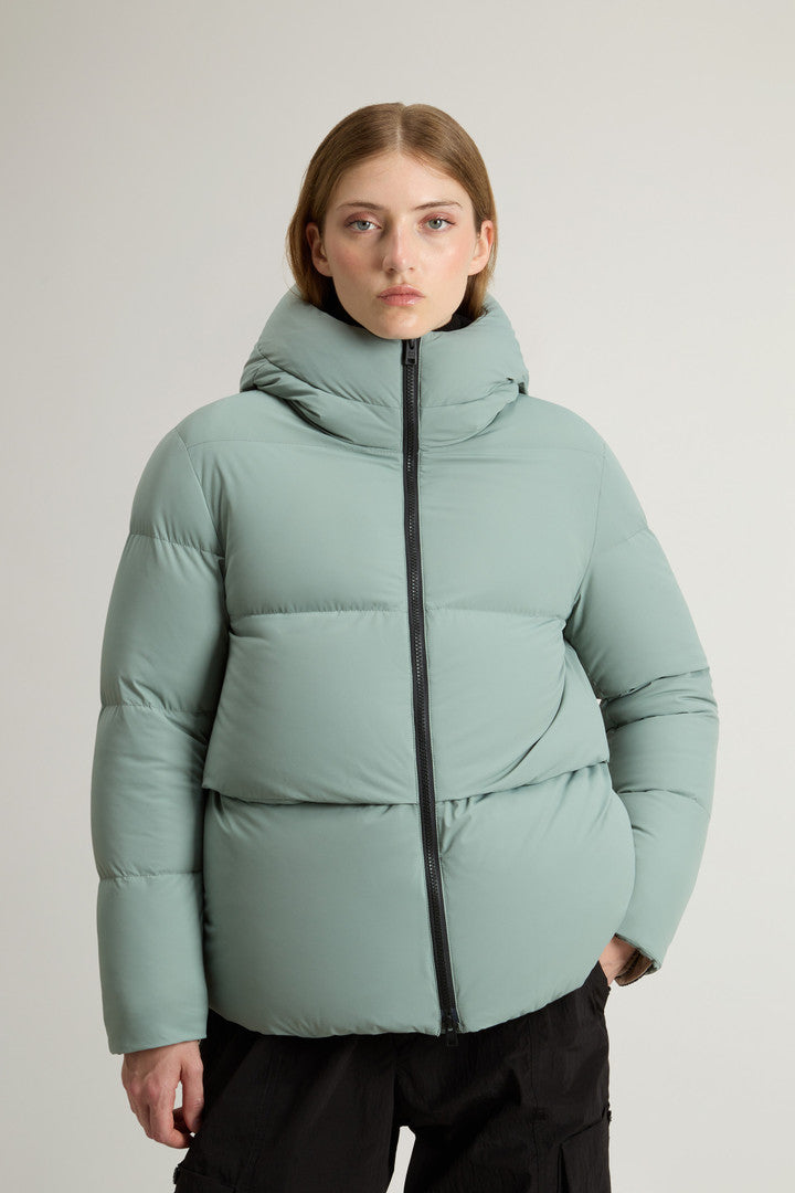 Cloud Down Jacket in Stretch Nylon with Matte Finish (Chinois Green) - Main View