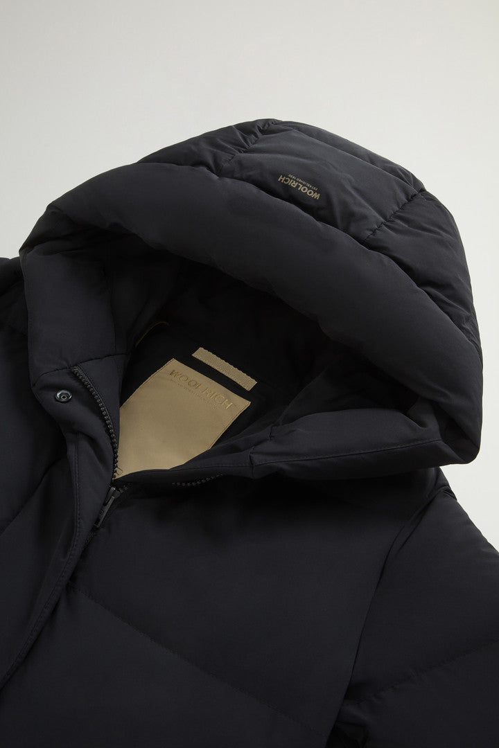 Long Cloud Down Jacket in Stretch Nylon with Matte Finish (Black) - Detail View 5