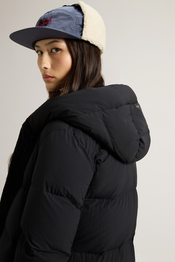 Long Cloud Down Jacket in Stretch Nylon with Matte Finish (Black) - Detail View 4