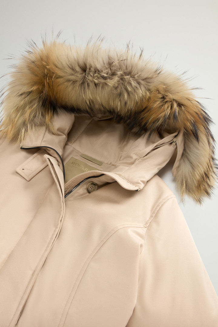 Arctic Parka in a Wool-Silk Blend Crafted Using a Loro Piana Fabric (Oxford Tan) - Detail View 5