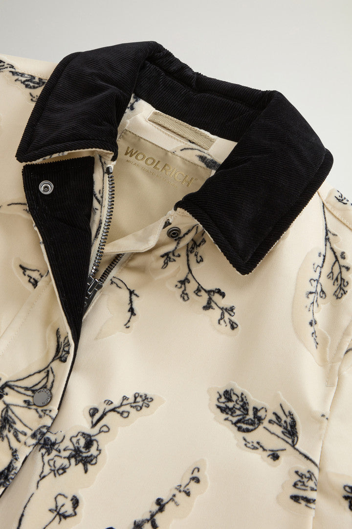 Pontoglio Velvet Jacket with Raised Pattern (Cream Foliage) - Detail View 5