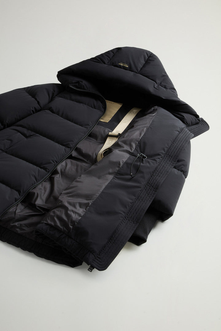Cloud Down Jacket in Stretch Nylon with Matte Finish (Milky Cream) - Detail View 8