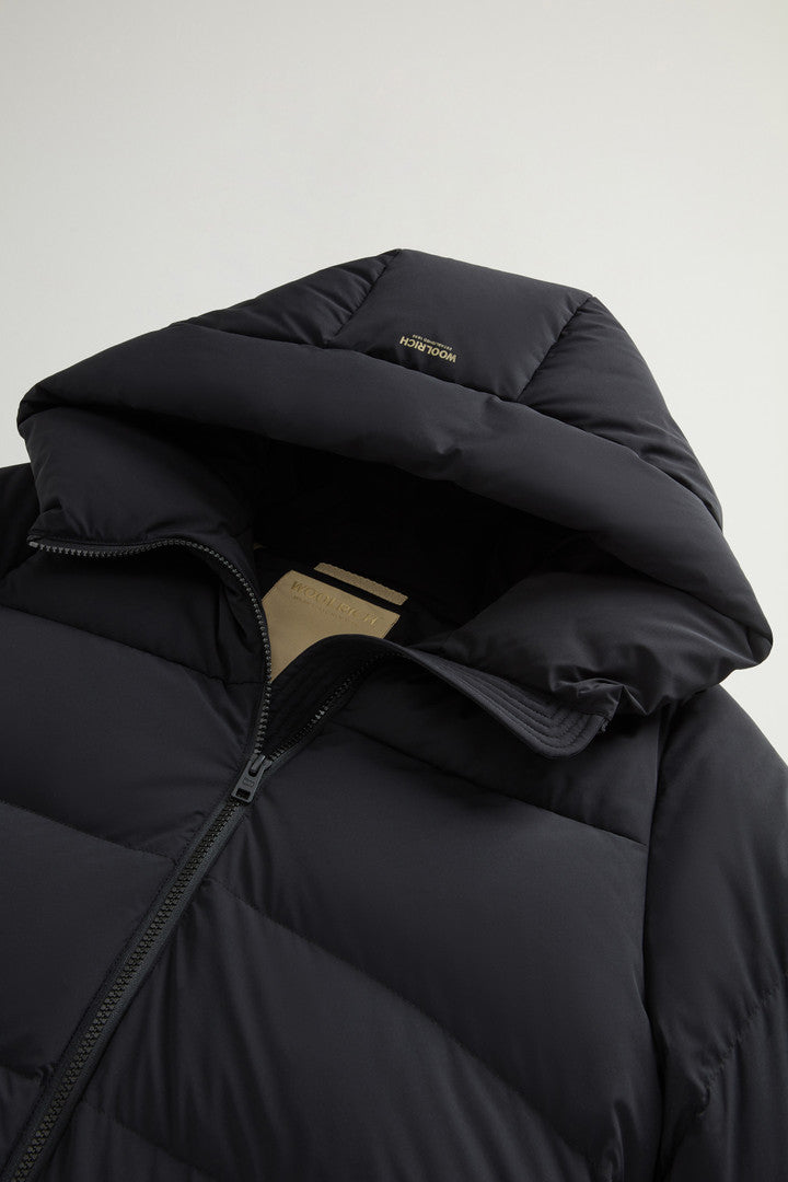 Cloud Down Jacket in Stretch Nylon with Matte Finish (Milky Cream) - Detail View 6