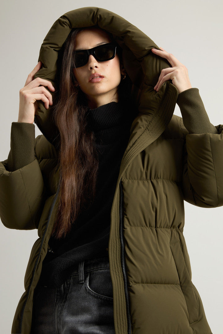 Cloud Down Jacket in Stretch Nylon with Matte Finish (Milky Cream) - Detail View 3