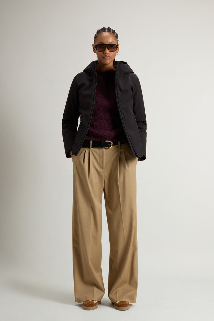FirthÂ Parka in Tech Softshell (Dark Green) - Detail View 2
