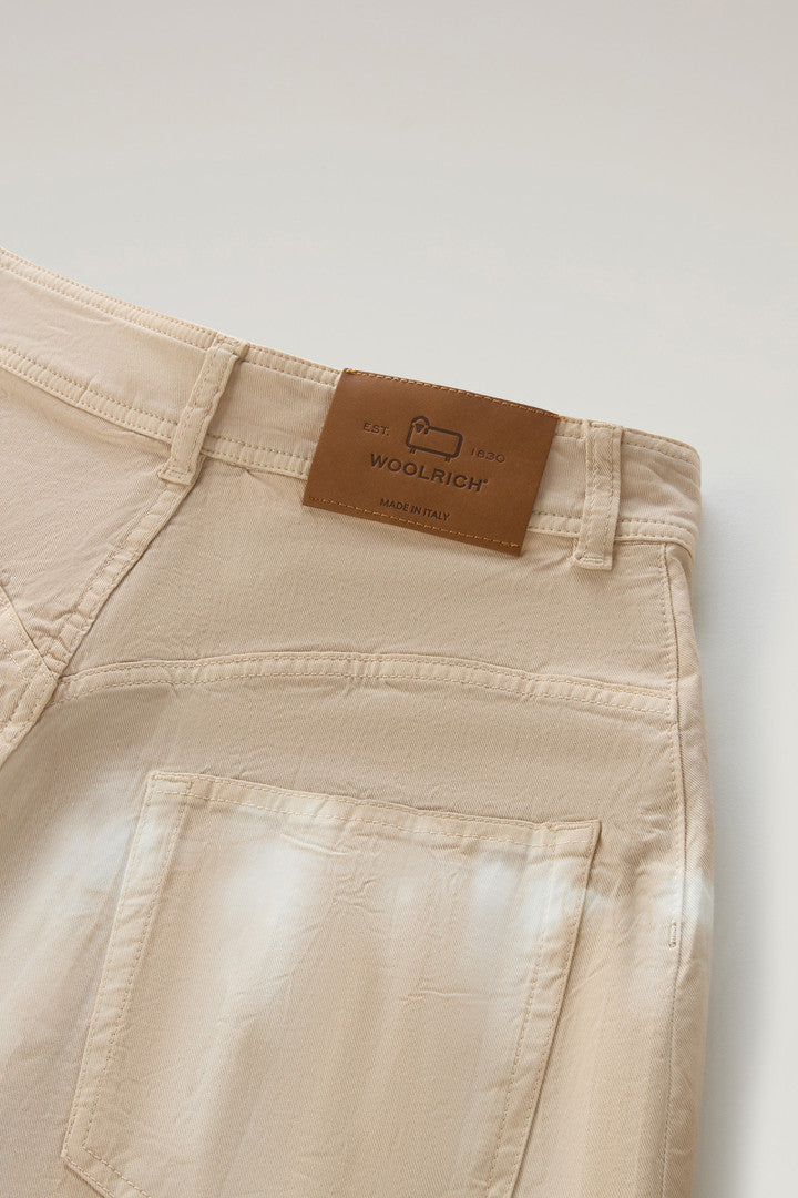 Garment-Dyed Stretch Cotton Twill Shorts (Light Oak) - Detail View 3