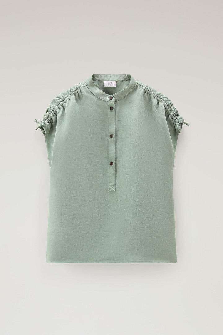 Blouse in Linen Blend (Plaster White) - Detail View 4