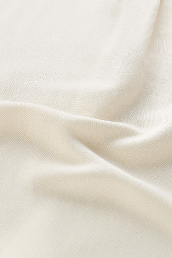Blouse in Linen Blend (Plaster White) - Detail View 3
