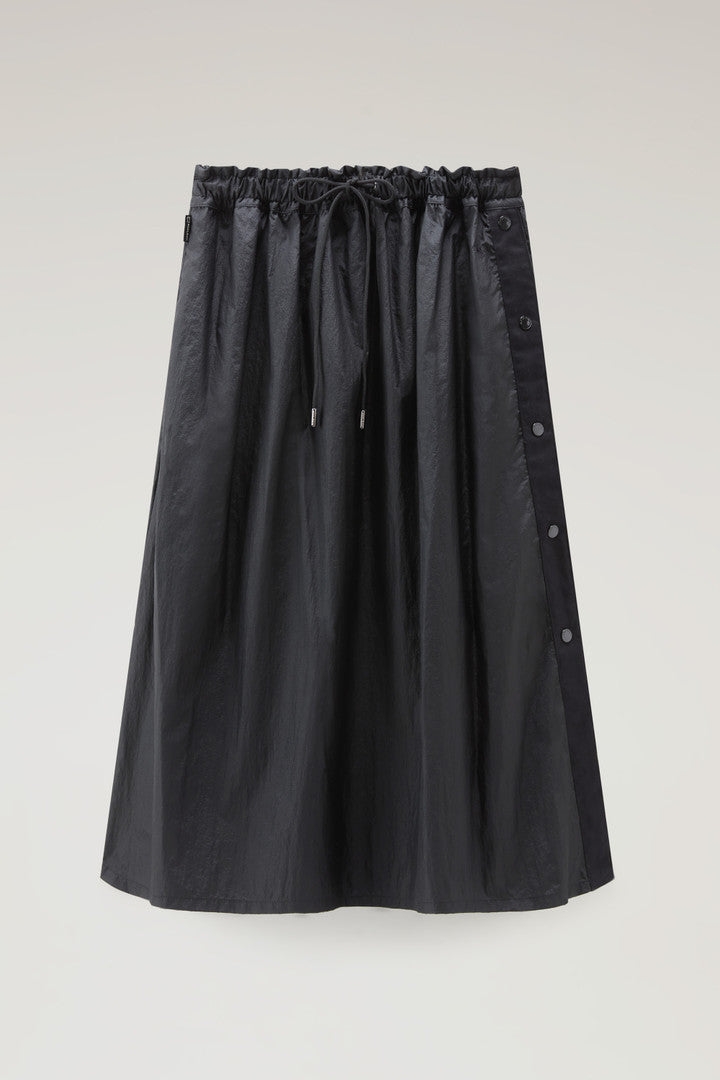 Skirt in Crinkle Satin Nylon (Black) - Main View