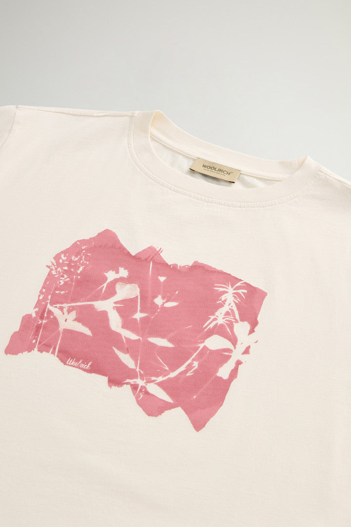 T-Shirt in Pure Pima Cotton (Jet Stream Leaf) - Detail View 5