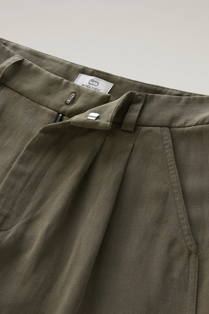 Belted Pants in Linen Blend (Feather Beige) - Detail View 7