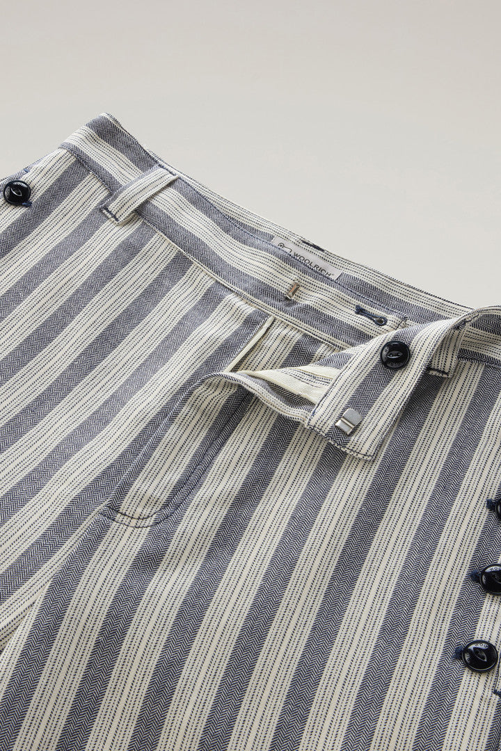 Marine Pants in Cotton-Linen Blend (Melton Blue Stripe) - Detail View 1