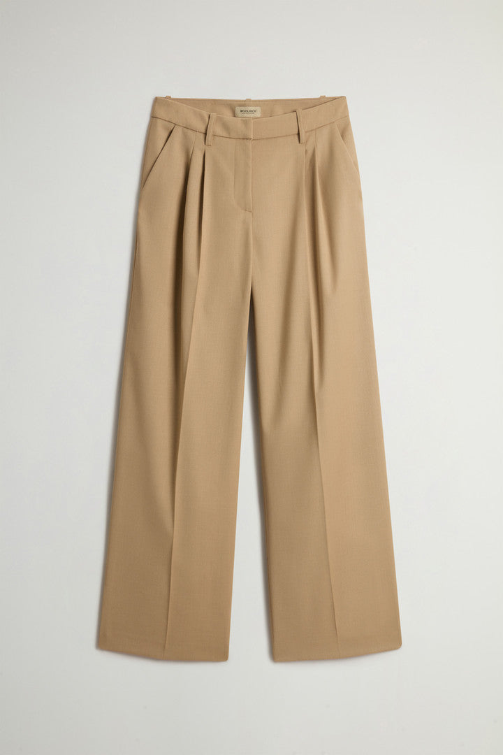 Wide-Leg Pants in Wool Blend (Cornstalk) - Detail View 2