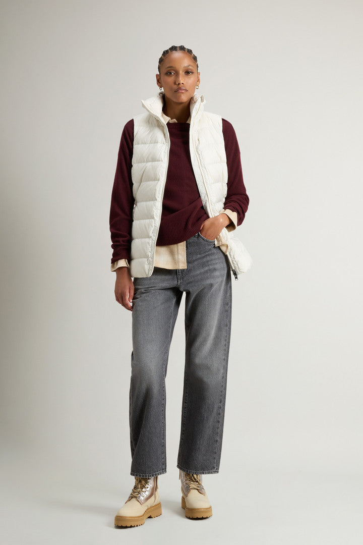Quilted Microfiber Shirley Vest (Milky Cream) - Detail View 2