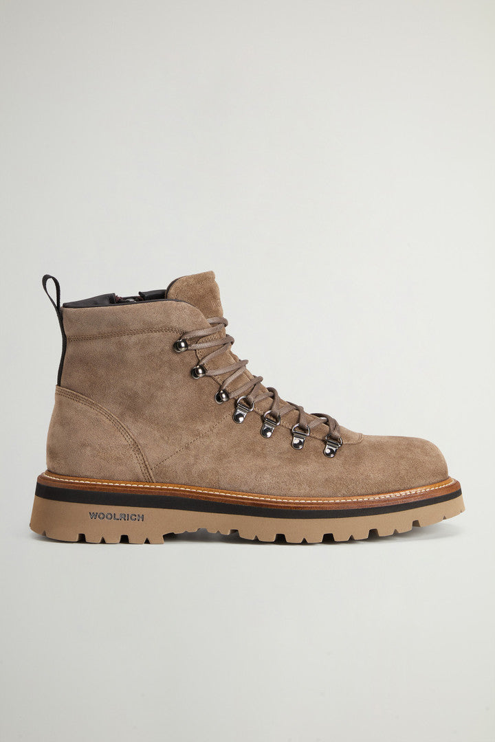 Hiking Boots in Suede (Taupe) - Main View