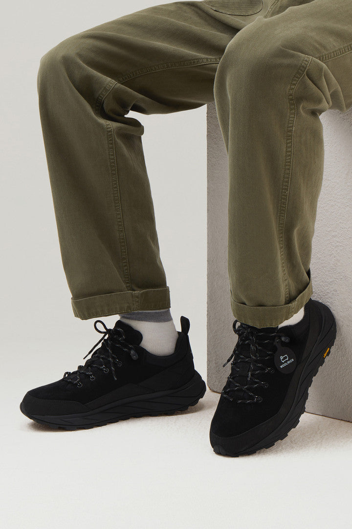 Trail Runner Shoes (Black Black) - Detail View 5