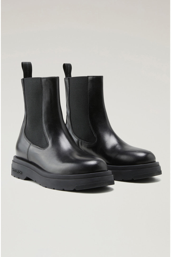 New Chelsea Boots (Black) - Detail View 1