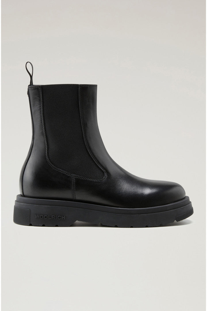 New Chelsea Boots (Black) - Main View