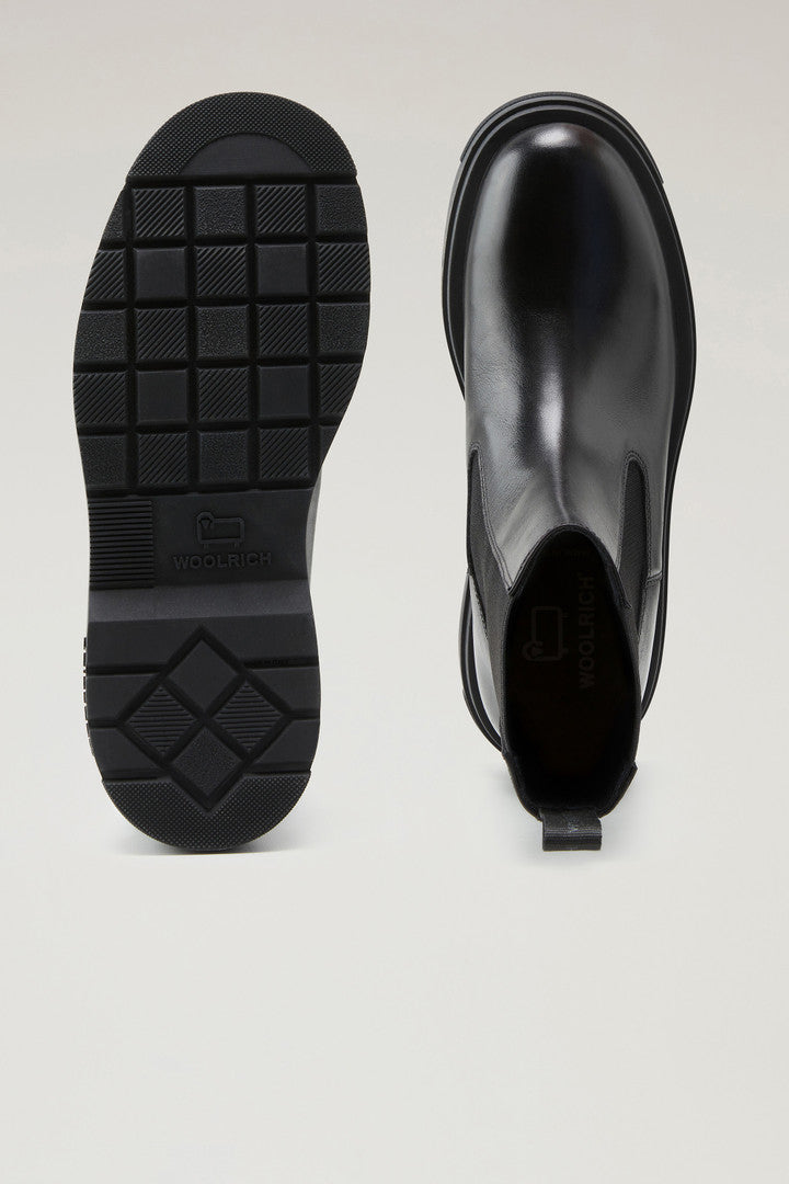 New Chelsea Boots (Black) - Detail View 3