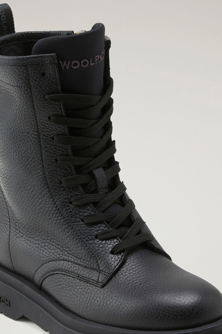 New City Boots in Tumbled Leather (Black) - Detail View 4