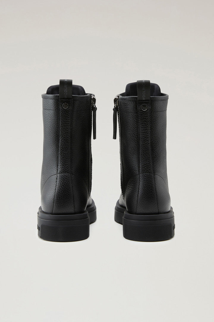 New City Boots in Tumbled Leather (Black) - Detail View 2