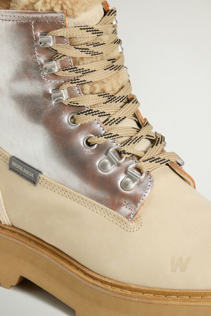 Main Combat Boots in Cowhide and Suede (Whipped Cream Silver) - Detail View 4
